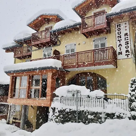 Mountain Szálloda 3*